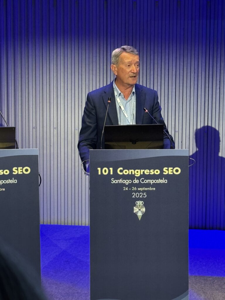 El Dr Moreiras y la Dra Abelenda en el 101 Congreso de SEO